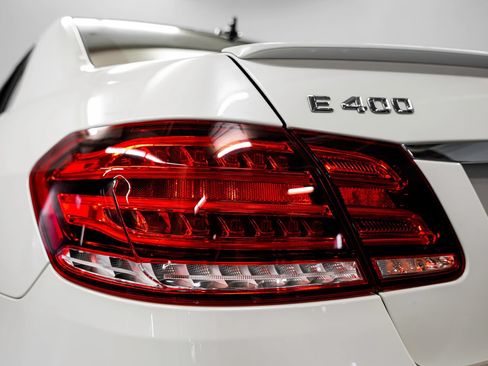 Used 2015 Mercedes-Benz E 400 Sedan image 39