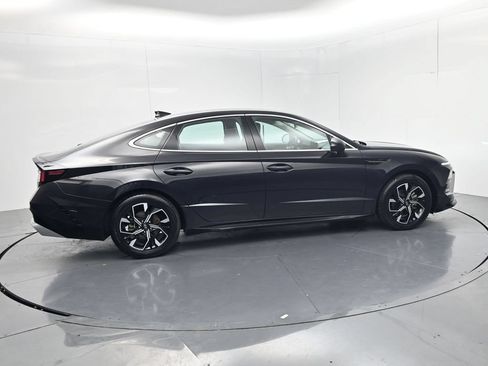 Used 2024 Hyundai Sonata SEL FWD image 8