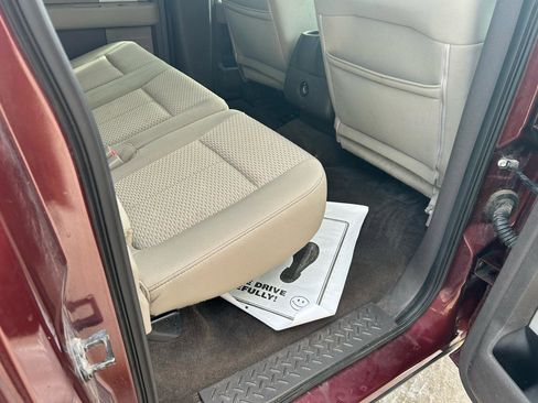 Used 2009 Ford F150 XLT image 11