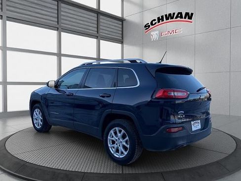 Used 2015 Jeep Cherokee Latitude w/ Comfort/Convenience Group image 6