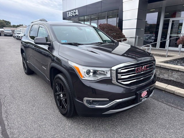 Used 2018 GMC Acadia SLT AWD/4WD image 1