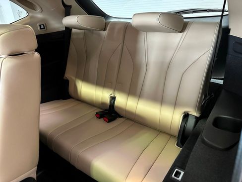 Used 2022 Acura MDX SH-AWD w/ Advance Package image 14