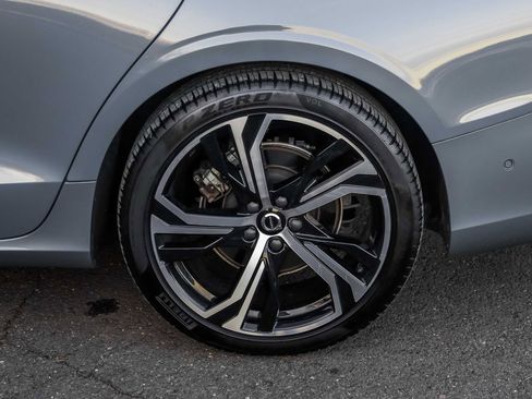 Used 2023 Volvo S60 B5 Plus w/ Climate Package image 13