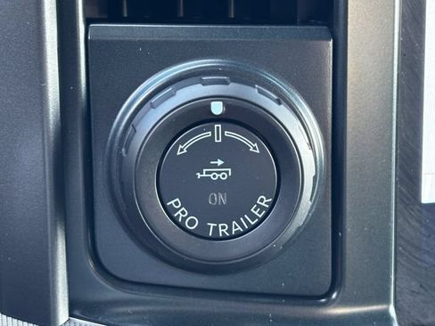 Used 2024 Ford F150 Lariat AWD/4WD image 16