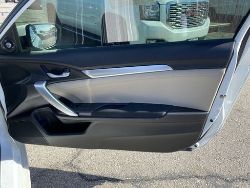 Used 2017 Honda Civic EX-T image 20