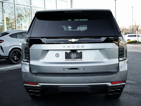 Used 2025 Chevrolet Tahoe High Country image 10