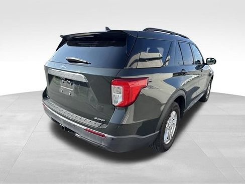 Used 2023 Ford Explorer XLT w/ Class IV Trailer Tow Package AWD/4WD image 8