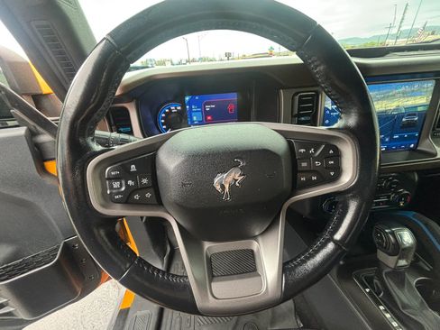 Used 2022 Ford Bronco Outer Banks image 19