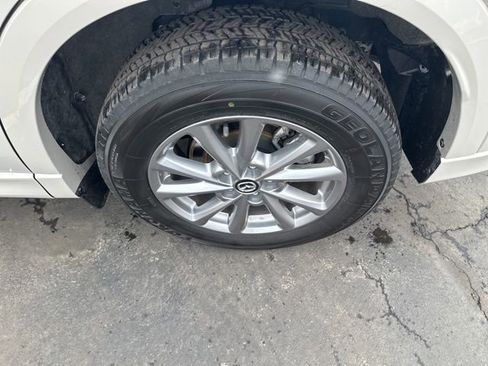 Used 2025 MAZDA CX-5 AWD 2.5 S w/ Preferred Package image 23