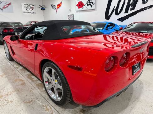 Used 2007 Chevrolet Corvette Convertible w/ Preferred Equipment Group RWD image 3