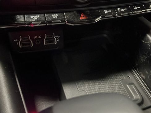 Certified 2024 Dodge Durango R/T AWD/4WD image 40