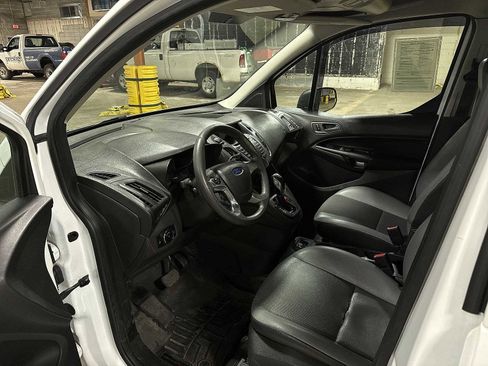 Used 2017 Ford Transit Connect XL image 27