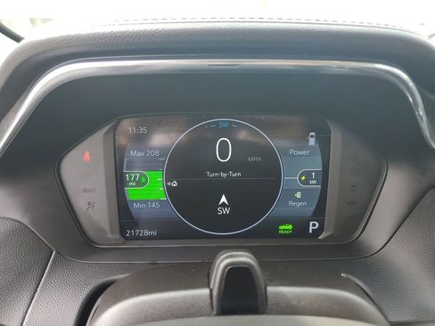 Used 2023 Chevrolet Bolt EUV Premier w/ Super Cruise Package image 29