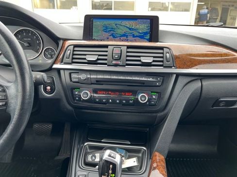 Used 2014 BMW 328i xDrive Sedan image 24