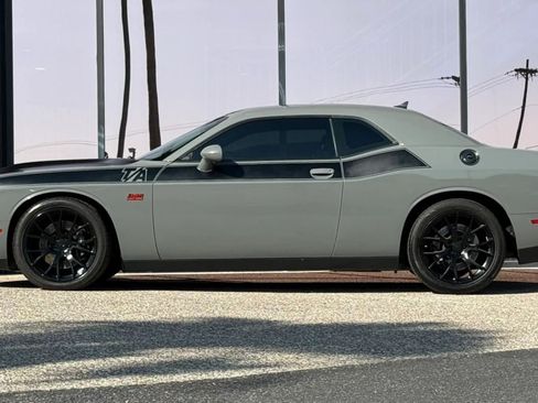Used 2018 Dodge Challenger T/A RWD image 5