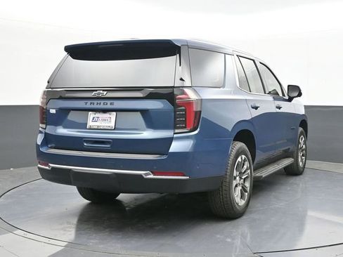 New 2026 Chevrolet Tahoe LS w/ LPO, Dark Essentials Package AWD/4WD image 9