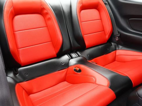 Used 2022 Ford Mustang GT Premium w/ Equipment Group 401A RWD image 17
