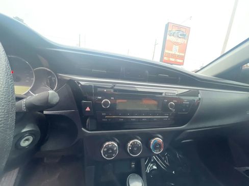 Used 2014 Toyota Corolla L image 34