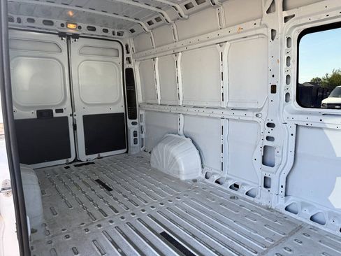 Used 2023 RAM ProMaster 3500 FWD image 27