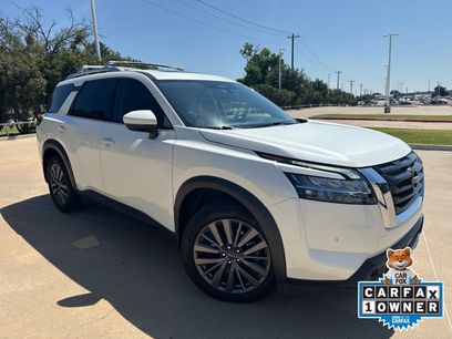 Used 2023 Nissan Pathfinder SL w/ SL Premium Package