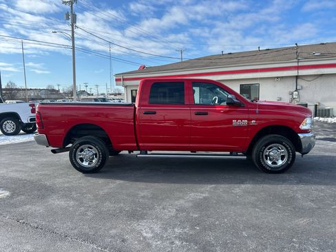 Used 2013 RAM 2500 Tradesman w/ Chrome Appearance Group image 4