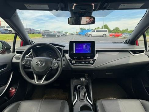 Used 2025 Toyota Corolla XSE FWD image 12