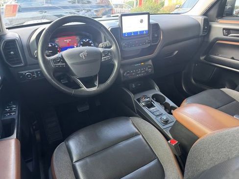 Used 2021 Ford Bronco Sport Outer Banks image 11