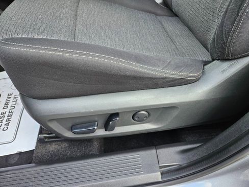 Used 2021 Nissan Rogue SV image 24