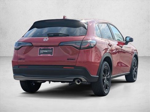 New 2026 Honda HR-V Sport image 2