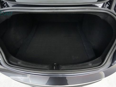 Used 2024 Tesla Model 3 Standard Range RWD image 8