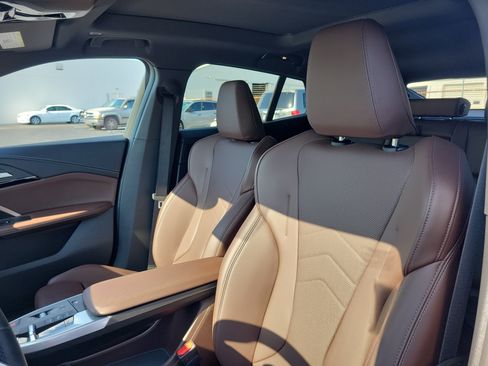 Used 2025 BMW X2 xDrive28i AWD/4WD image 22