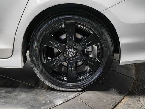 Certified 2020 Toyota Sienna SE image 11