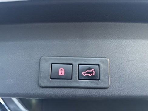 Used 2023 Subaru Ascent Onyx Edition image 24