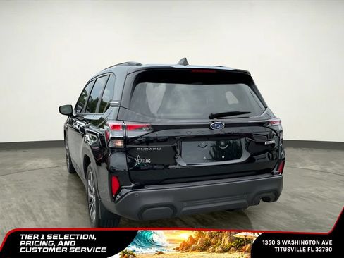 Used 2025 Subaru Forester Touring w/ Popular Package - Touring AWD/4WD image 6