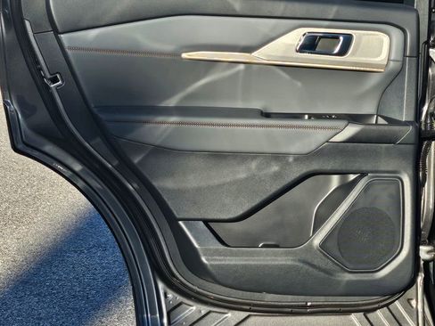 New 2026 Ford Explorer Active w/ Active Comfort Package image 34