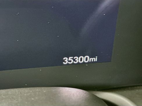 Used 2025 Buick Encore GX Sport Touring w/ Experience Buick Package FWD image 19