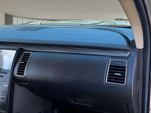 Used 2019 Ford Flex SEL w/ Equipment Group 202A FWD image 16