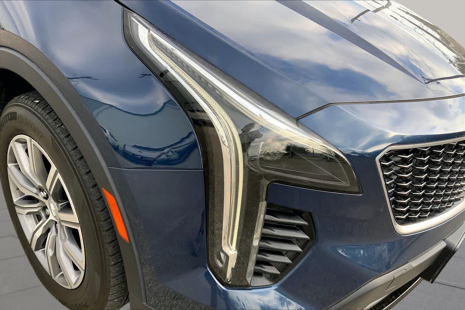 Used 2019 Cadillac XT4 Sport w/ Cold Weather Package AWD/4WD image 53