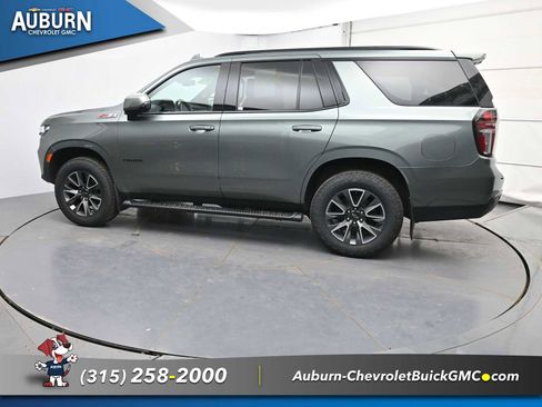 Used 2023 Chevrolet Tahoe Z71 w/ Luxury Package AWD/4WD image 15