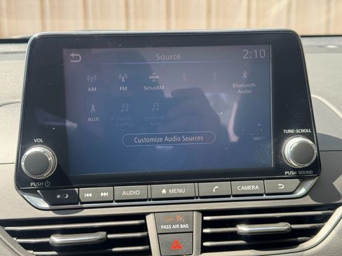 Used 2022 Nissan Altima 2.5 SV FWD image 22