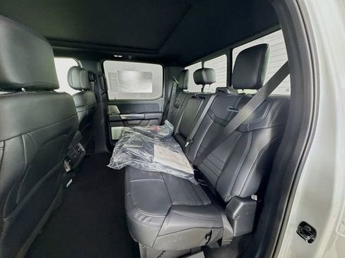 New 2026 Ford F450 Platinum w/ FX4 Off-Road Package AWD/4WD image 26