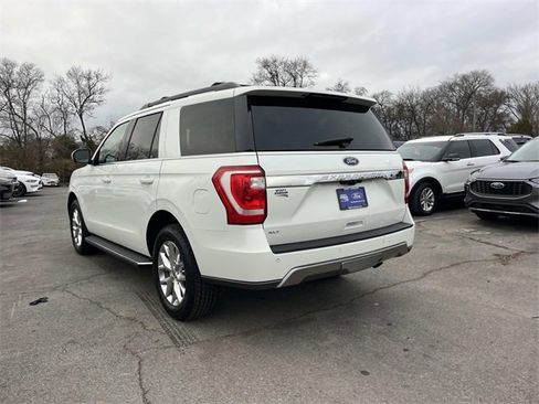 Used 2020 Ford Expedition XLT w/ Equipment Group 202A image 6