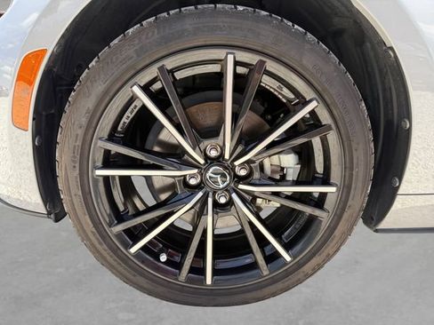 Used 2024 MAZDA MX-5 Miata Grand Touring RWD image 10