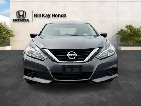 Used 2018 Nissan Altima 2.5 S w/ S Convenience Package FWD image 12