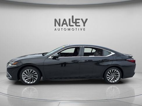 Certified 2024 Lexus ES 350 Ultra Luxury w/ Accessory Package (Z2) image 2