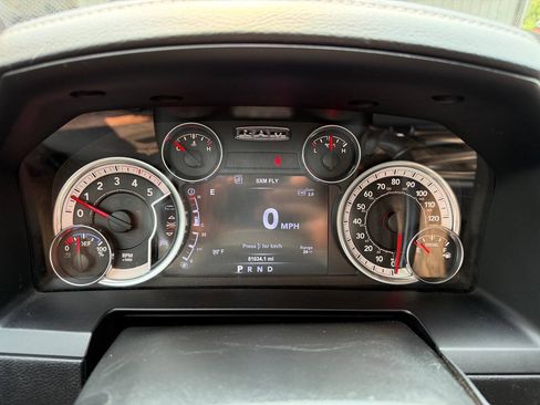 Used 2015 RAM 2500 Laramie AWD/4WD image 25