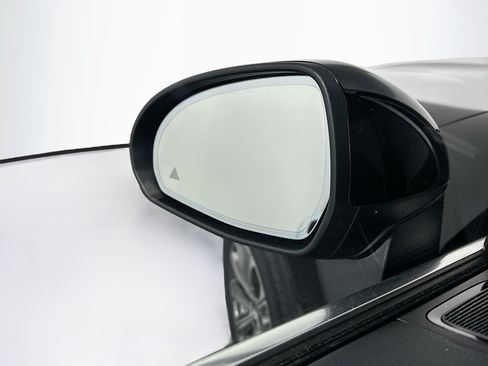 Used 2026 Mercedes-Benz GLC 300 4MATIC image 16