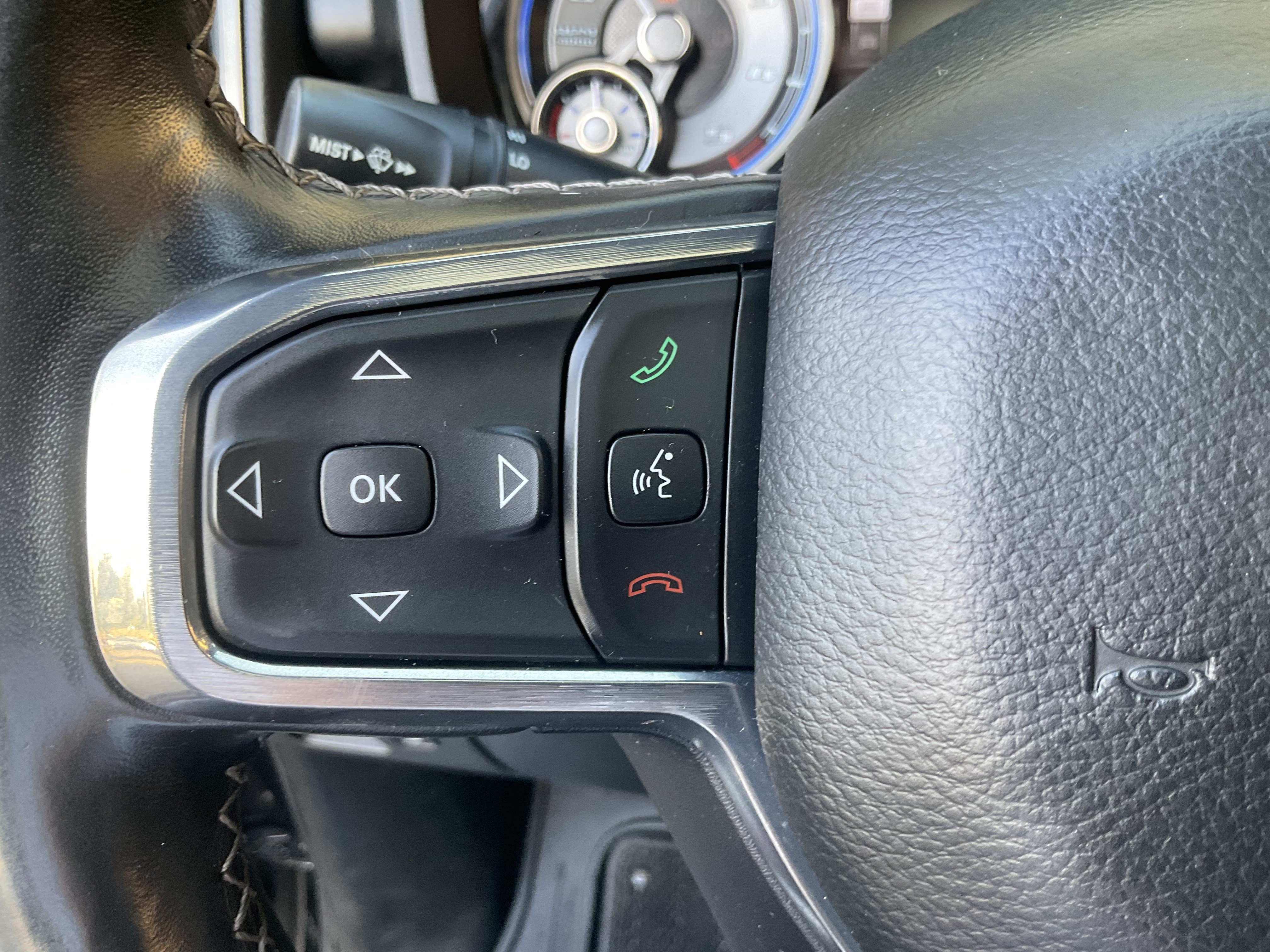 Used 2020 RAM 1500 Limited w/ Advanced Safety Group AWD/4WD image 31