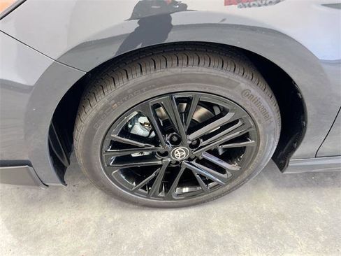 Certified 2025 Toyota Camry SE image 11