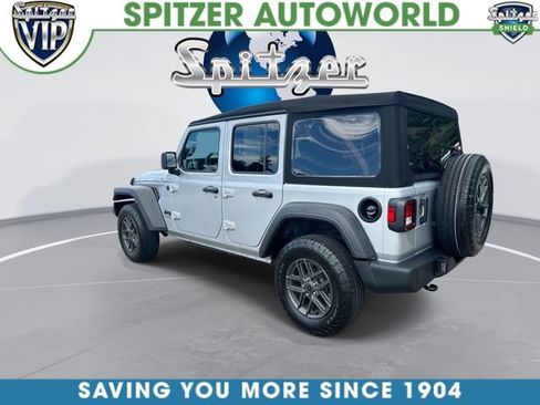 Used 2024 Jeep Wrangler Unlimited Sport AWD/4WD image 7
